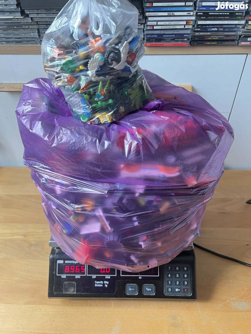 Lego óriási csomag Figurákkal