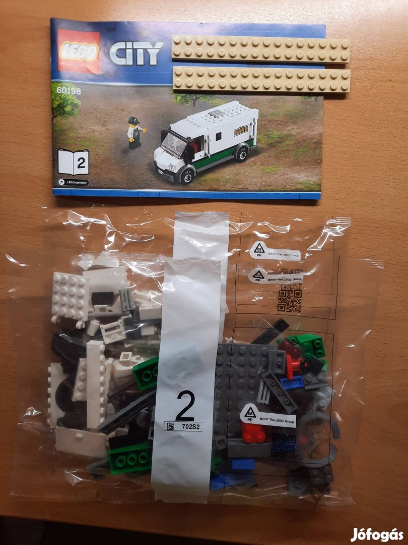 Lego pénzszállító tehergépkocsi