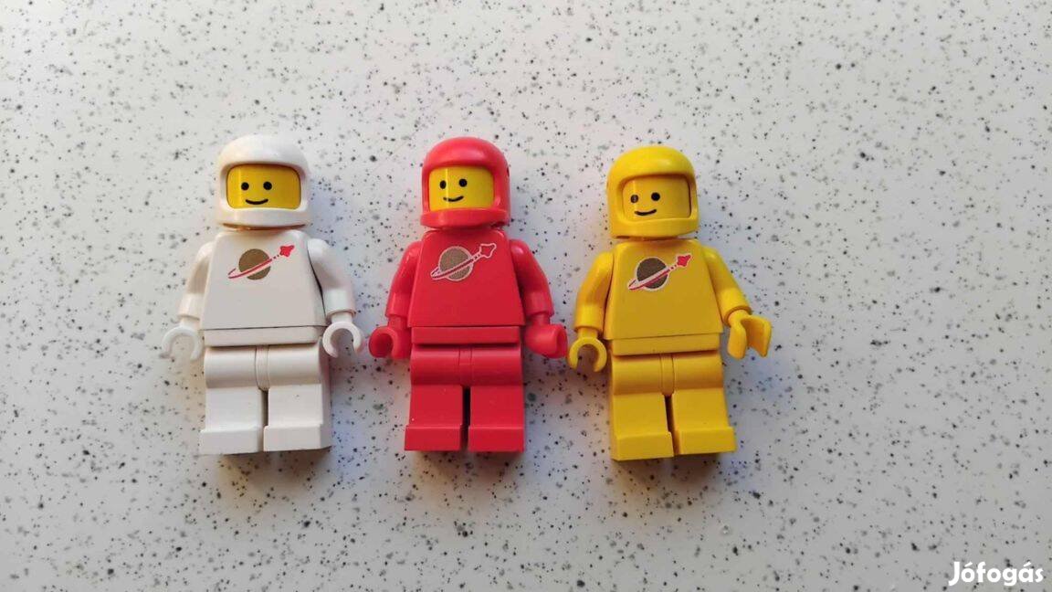 Lego space figurák