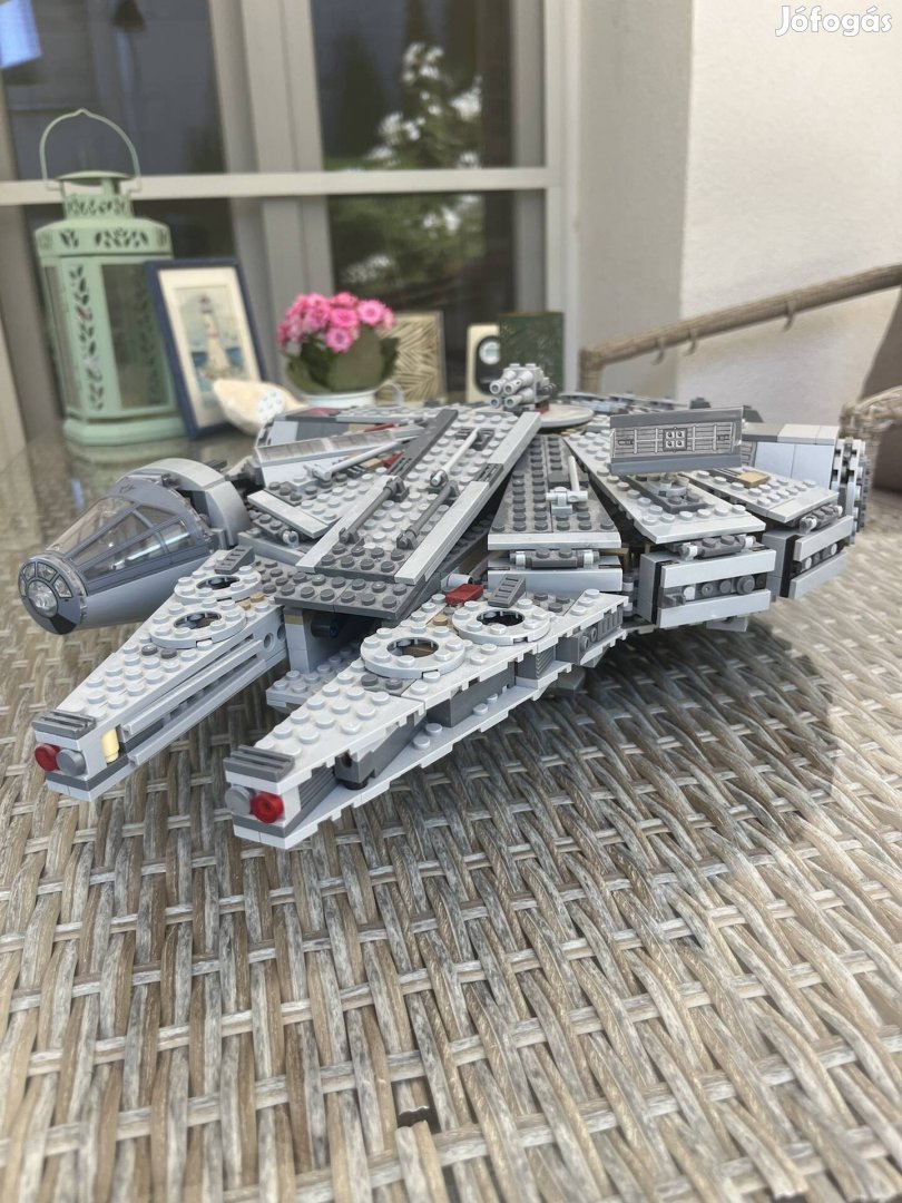 Lego star wars-75106 Millenium Falcon