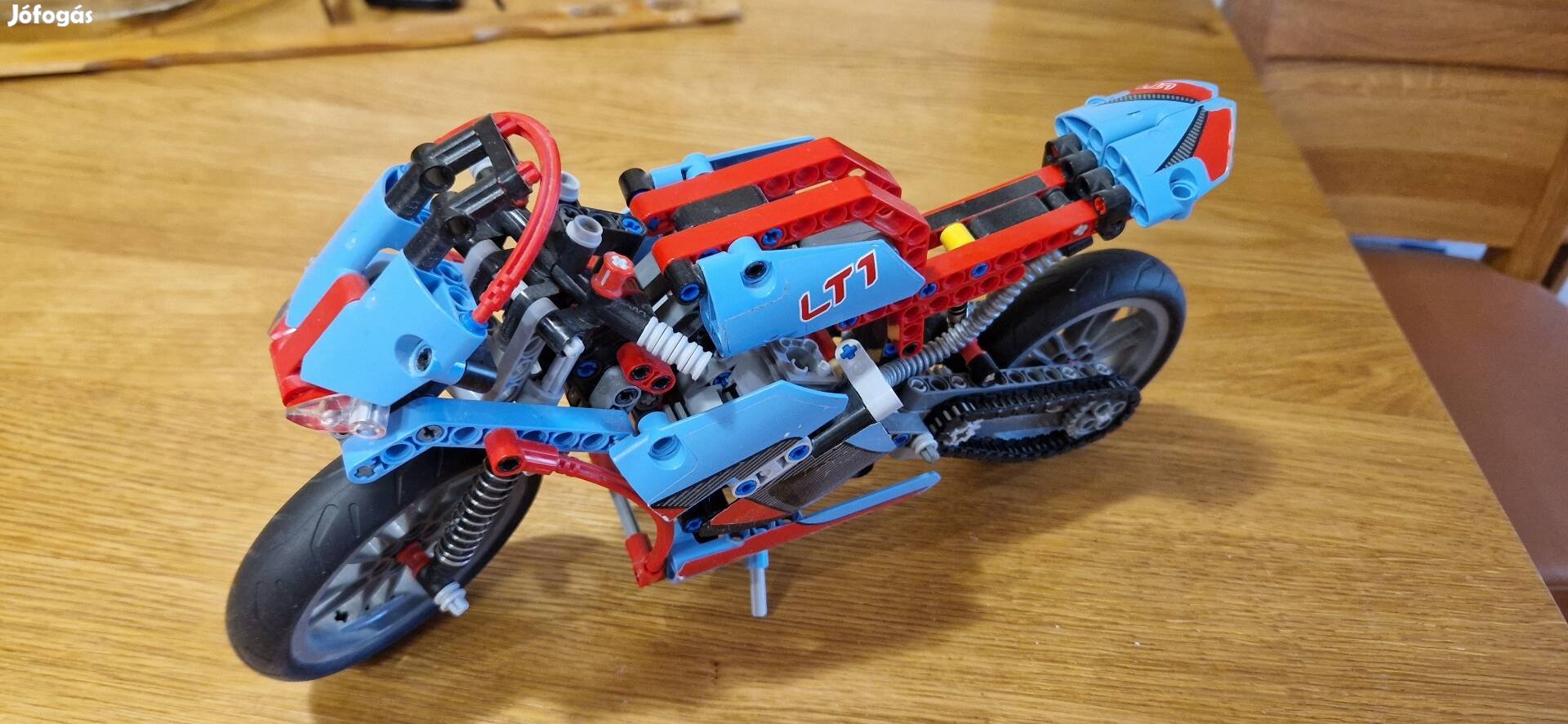 Lego technic 42036 utcai motorkerékpár  +doboz , leiras