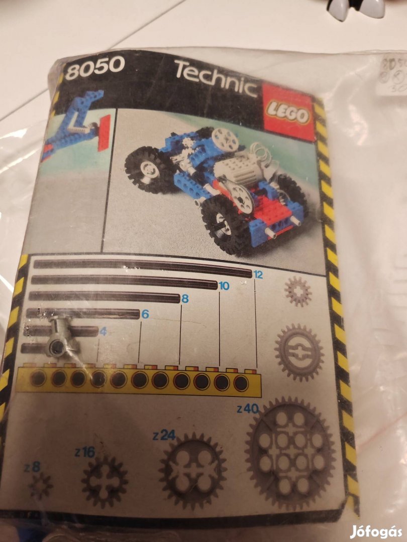 Lego technic 8050 motorizált készlet leírással 