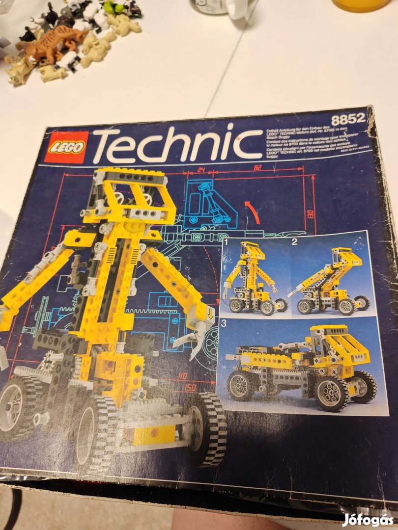 Lego technic 8852 dobozos készlet 