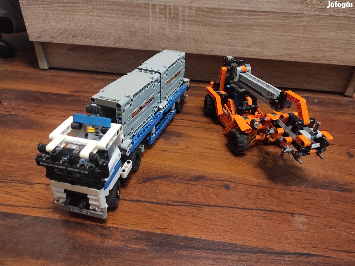 Lego technic kamion 42062