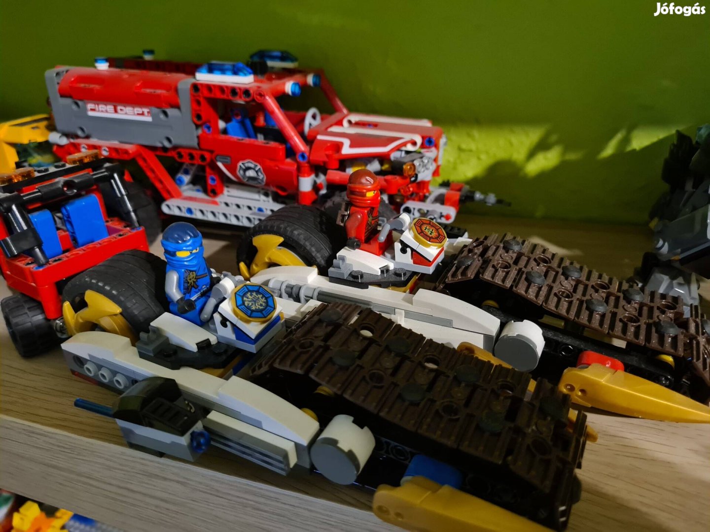 Lego tűzoltó autó és Lego motor