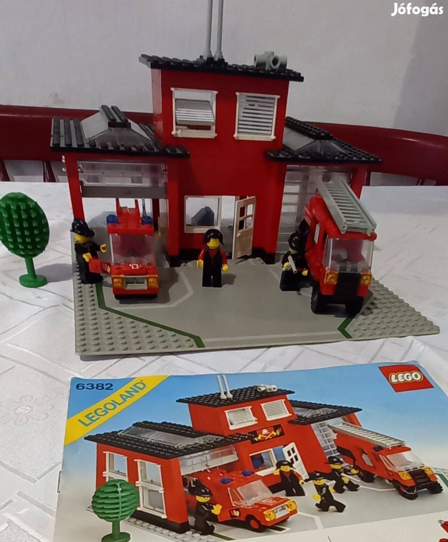 Lego tűztóság (retro)