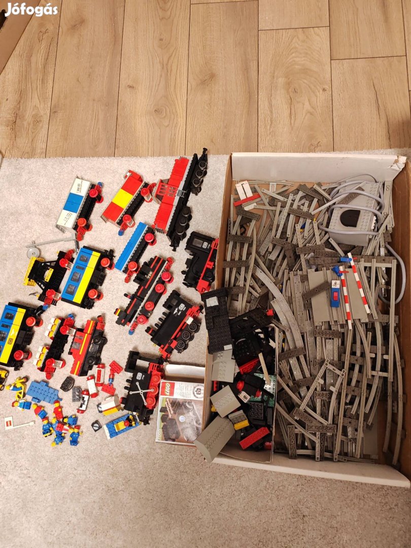 Lego vonat gyüjtemény 1978 tól 12 voltos 