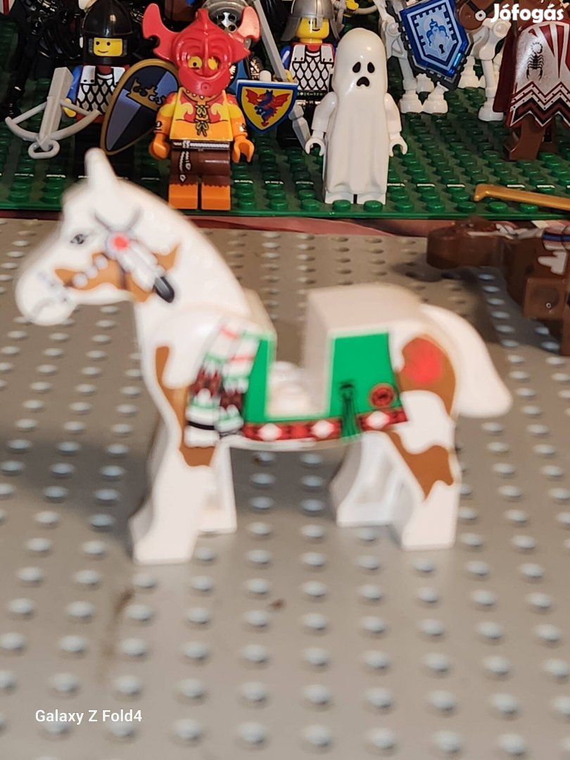 Lego western indián fehér foltos ló 