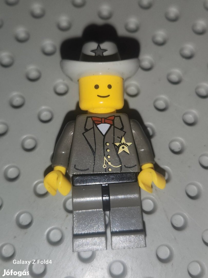 Lego western sheriff minifigura 