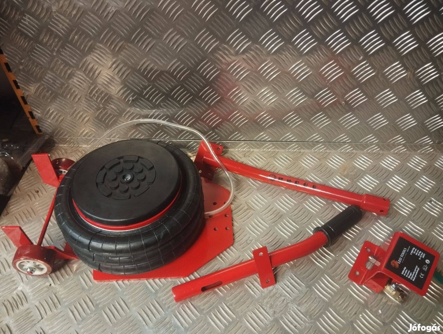 Légpárnás pneumatikus autó emelő 3500 kg