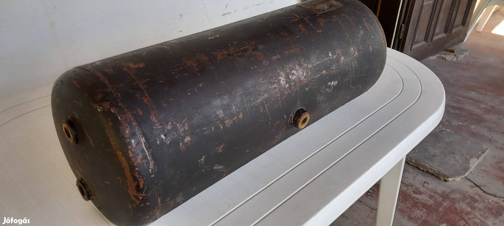 Légtartály eladó