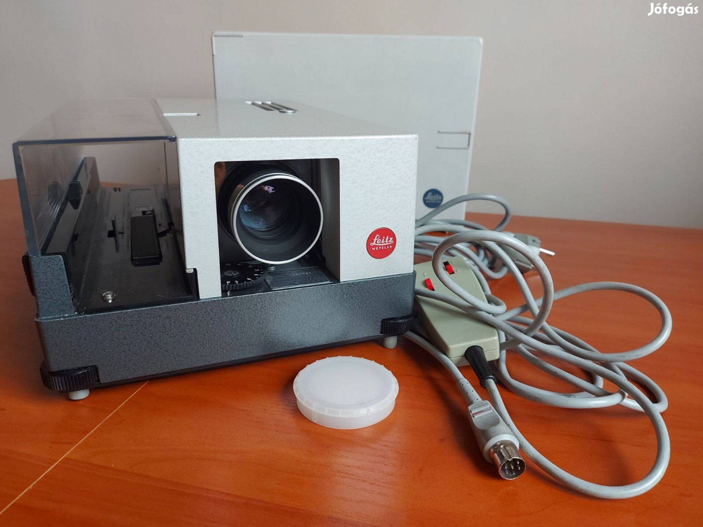 Leitz/Leica diavetítő