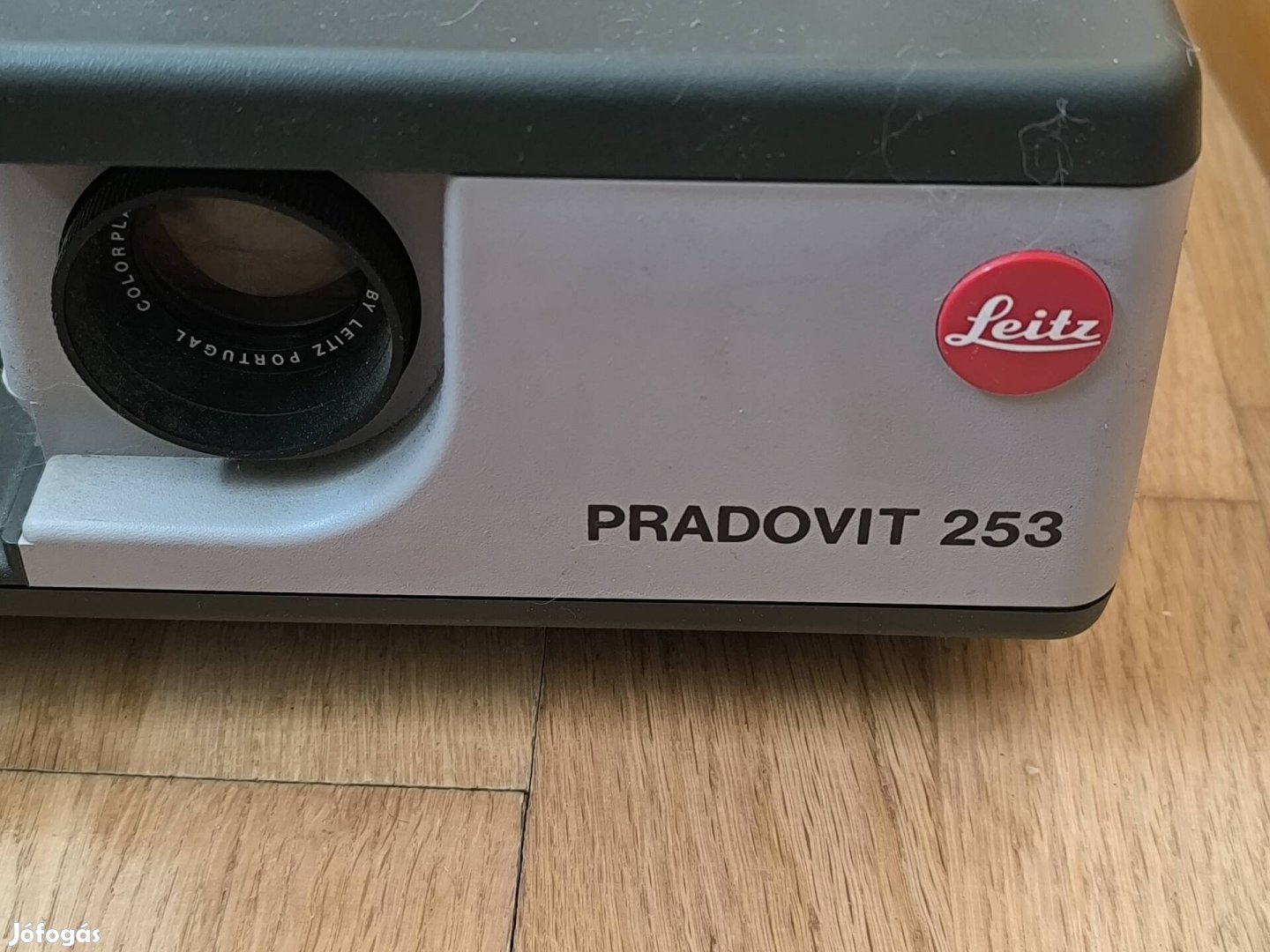 Leitz / Leica Pradovit 253 diavetítő