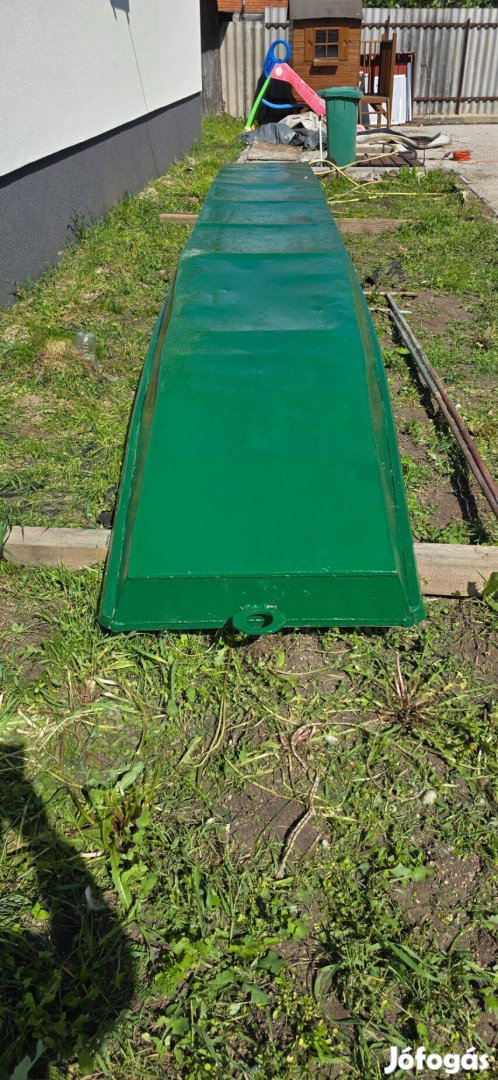 Lemez csónak