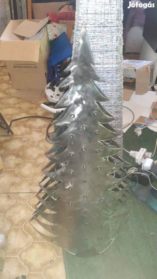 Lemez karácsonyfa dísz ledes fénnyel