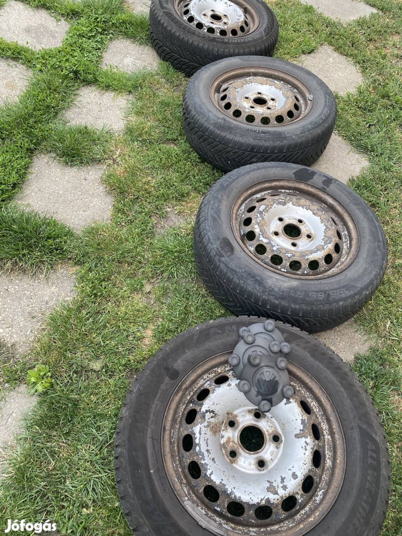 Lemezfelni 5x112 r15