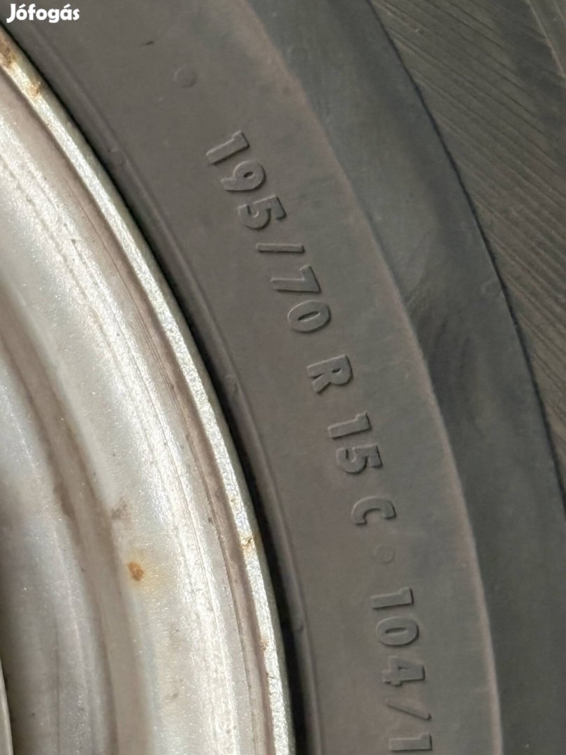 Lemezfelni Gumival együtt