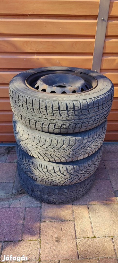 Lemezfelni lemez felni felnik gumikkal 4x100 14" clio tália stb!