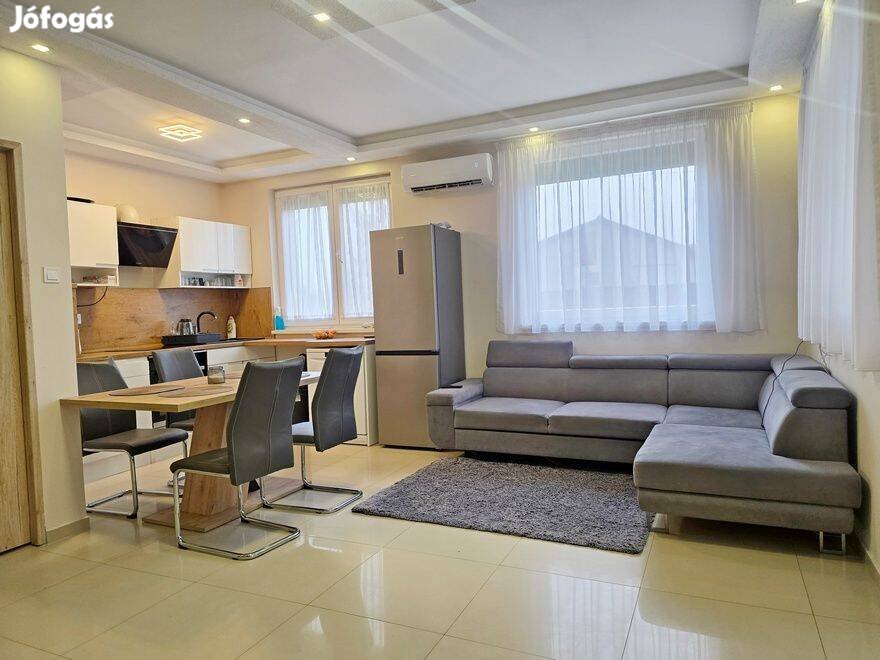 Lencztelepi felújított Nappali2 szobás házikó Kp-s vevőnek