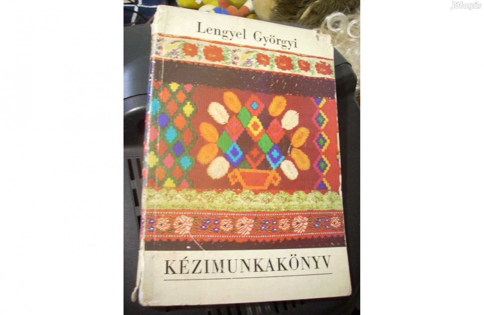 Lengyel Györgyi:Kézimunkakönyv c.könyve
