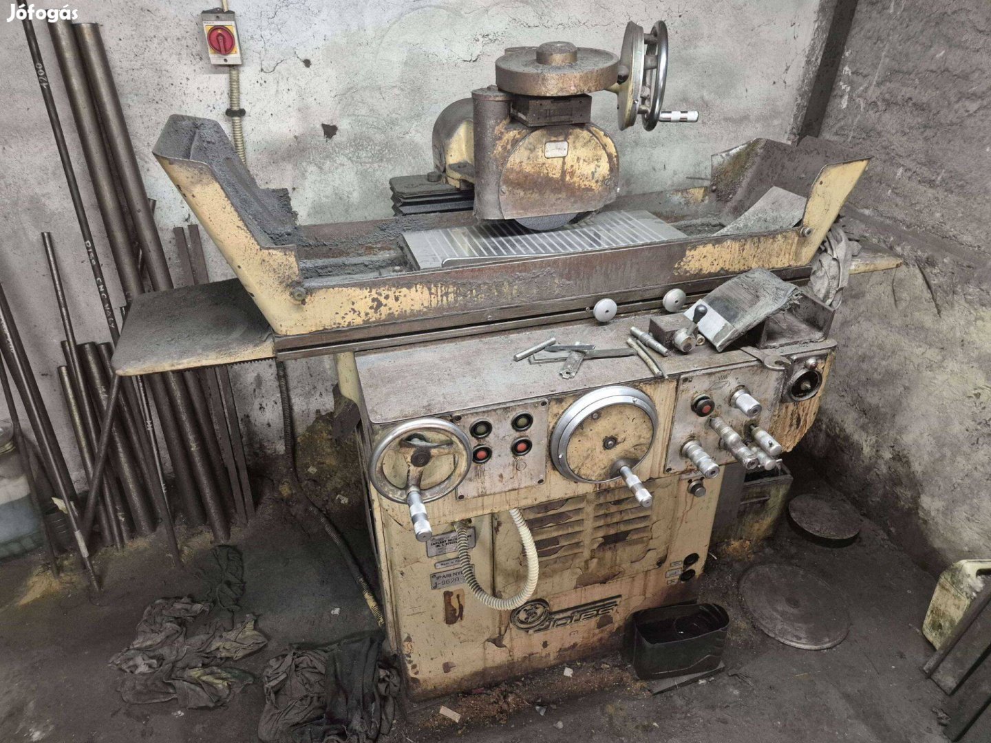 Lengyel síkköszörűgép