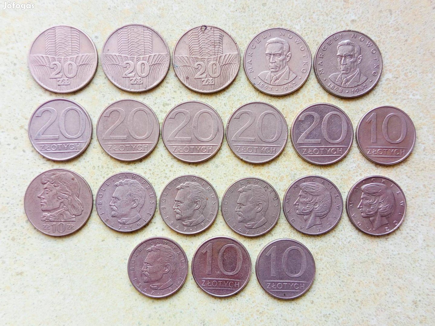 Lengyelország 20 db Különböző Érme 10 20 Zloty Zlotyi