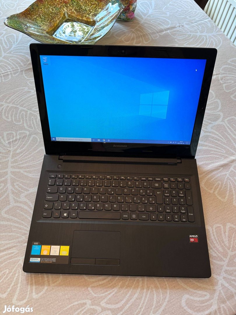 Lenovo AMD A8 Laptop