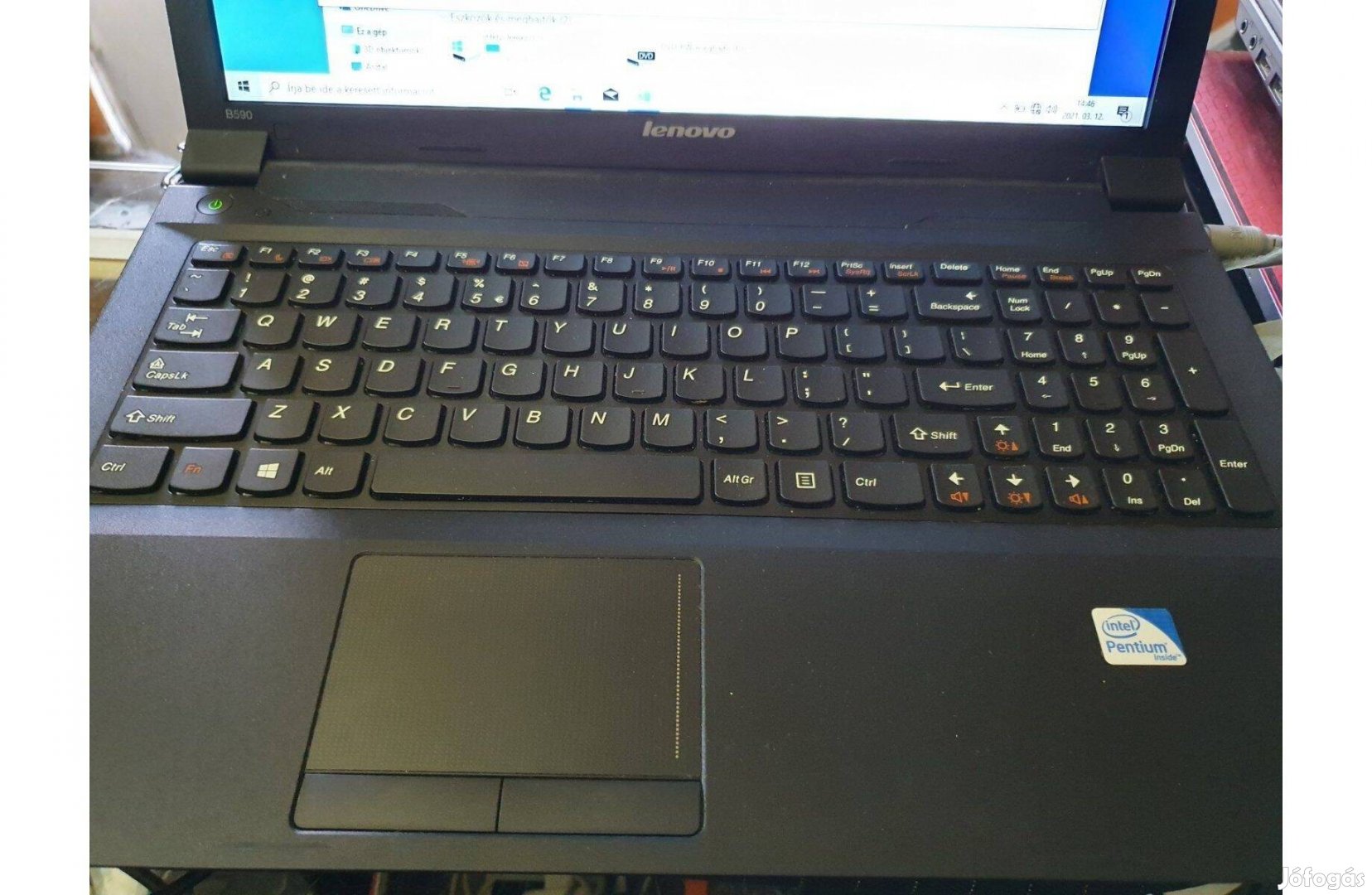 Lenovo B590, Intel 2.2GHz, 4 Gb RAM, 250Gb HDD, 15.6col