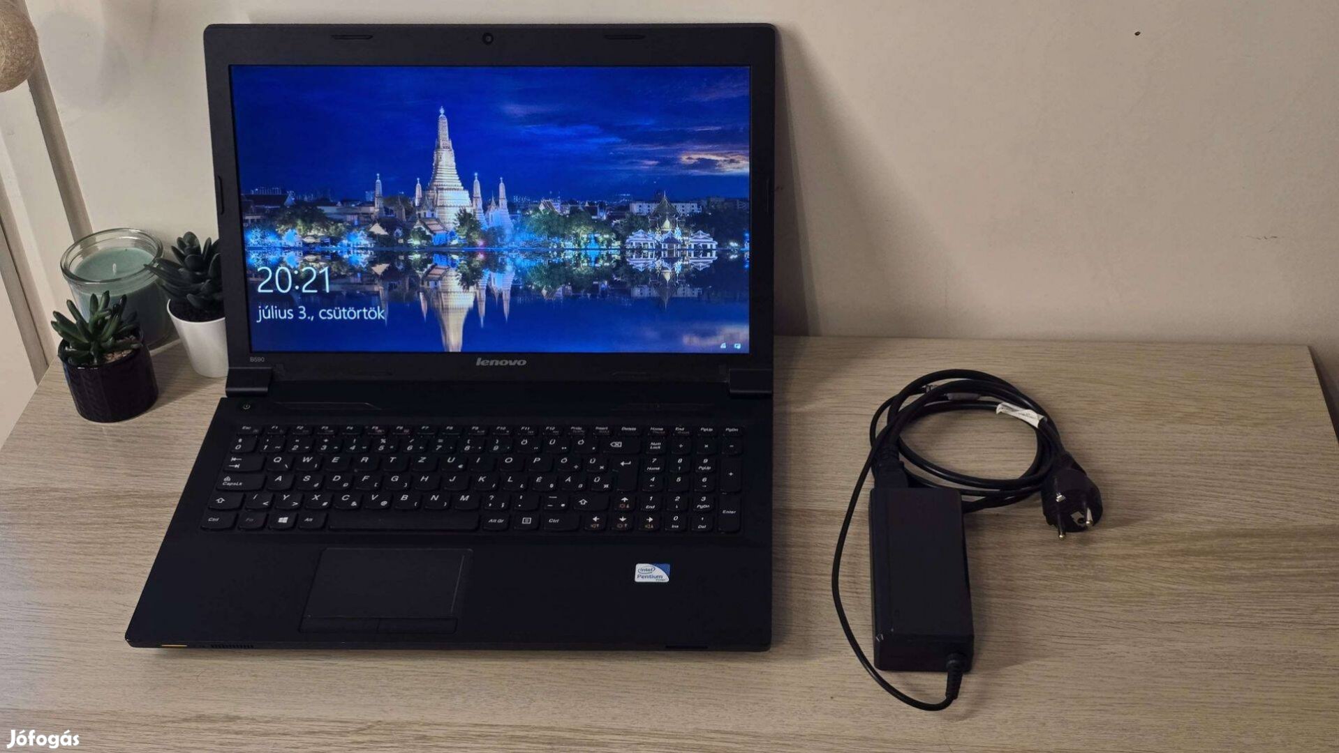 Lenovo B590 laptop