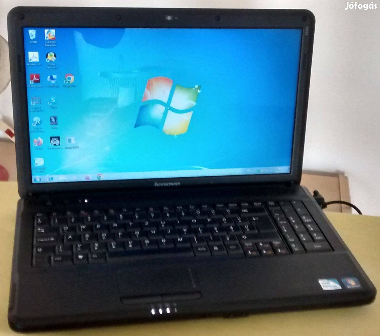 Lenovo G550 Laptop Intel T4500 (2,3GHz)/4GB DDR3/500GB Sata