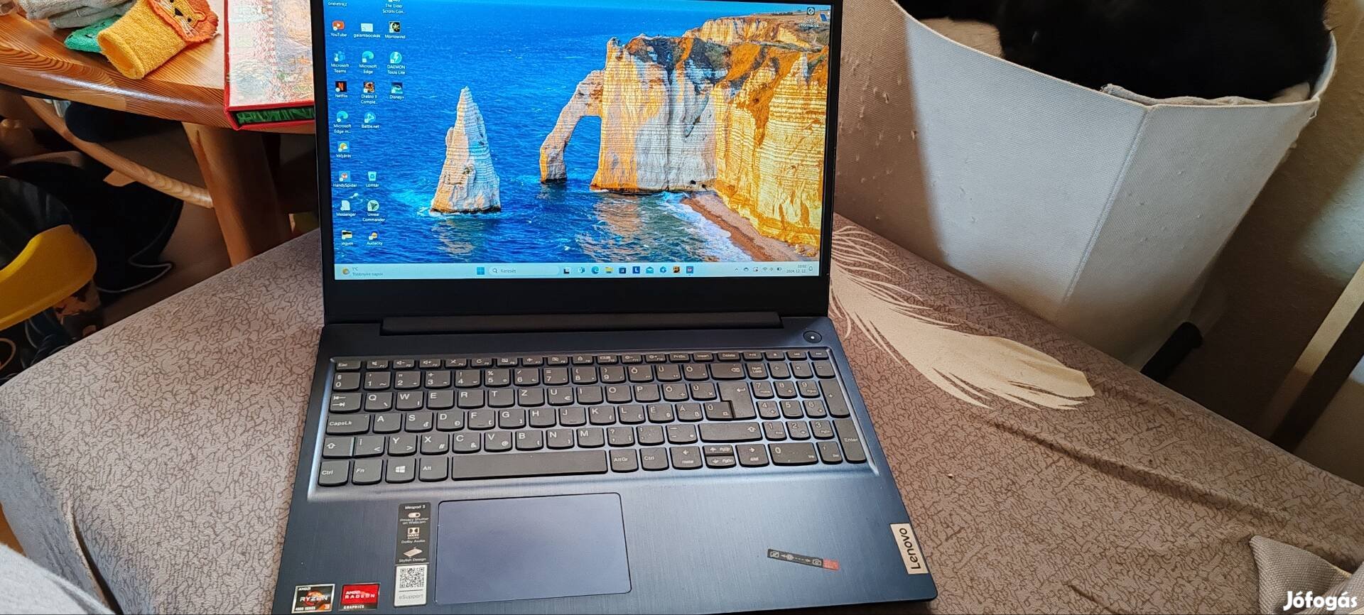 Lenovo Ideapad 3