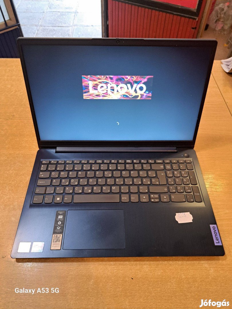 Lenovo Ideapad 3