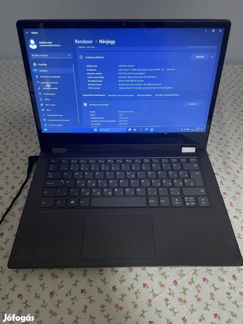 Lenovo Ideapad C340 laptop