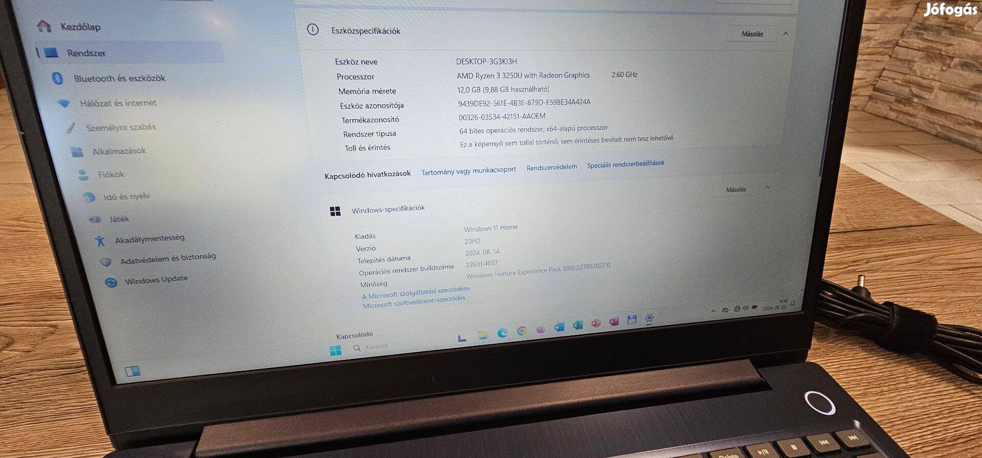 Lenovo Ideapad Ryzen3/12GB/256Gbssd/W11