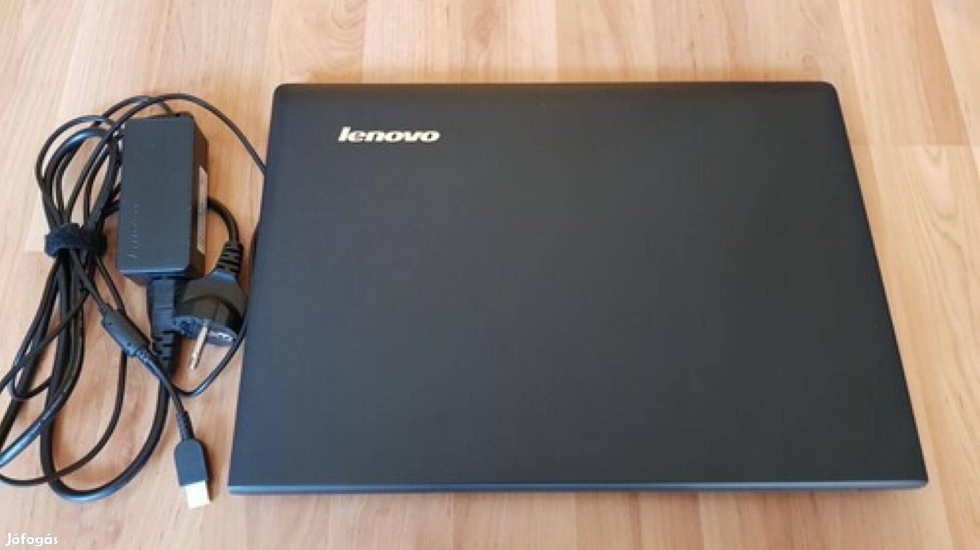 Lenovo Idepad Laptop+táska