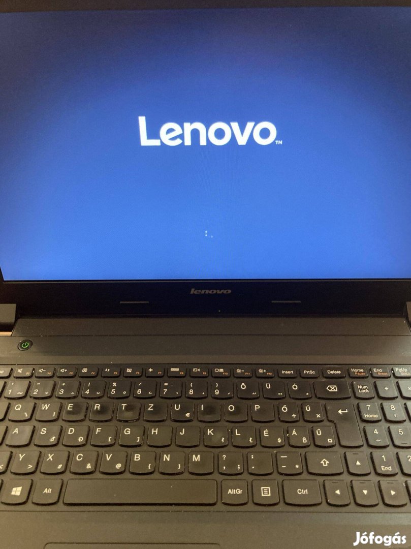 Lenovo Notebook 15,6" Intel i3 processzor, CD/DVD író - Áresés