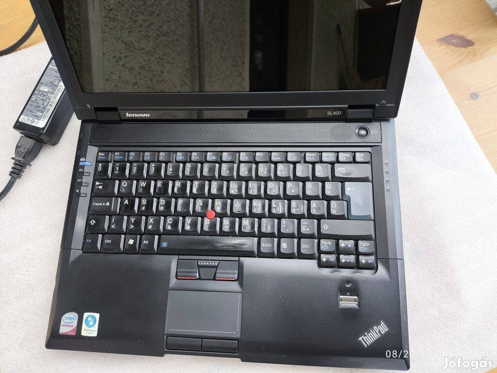 Lenovo SL400 Laptop (Kijelző háttérvilágítás hibás, akku rossz)