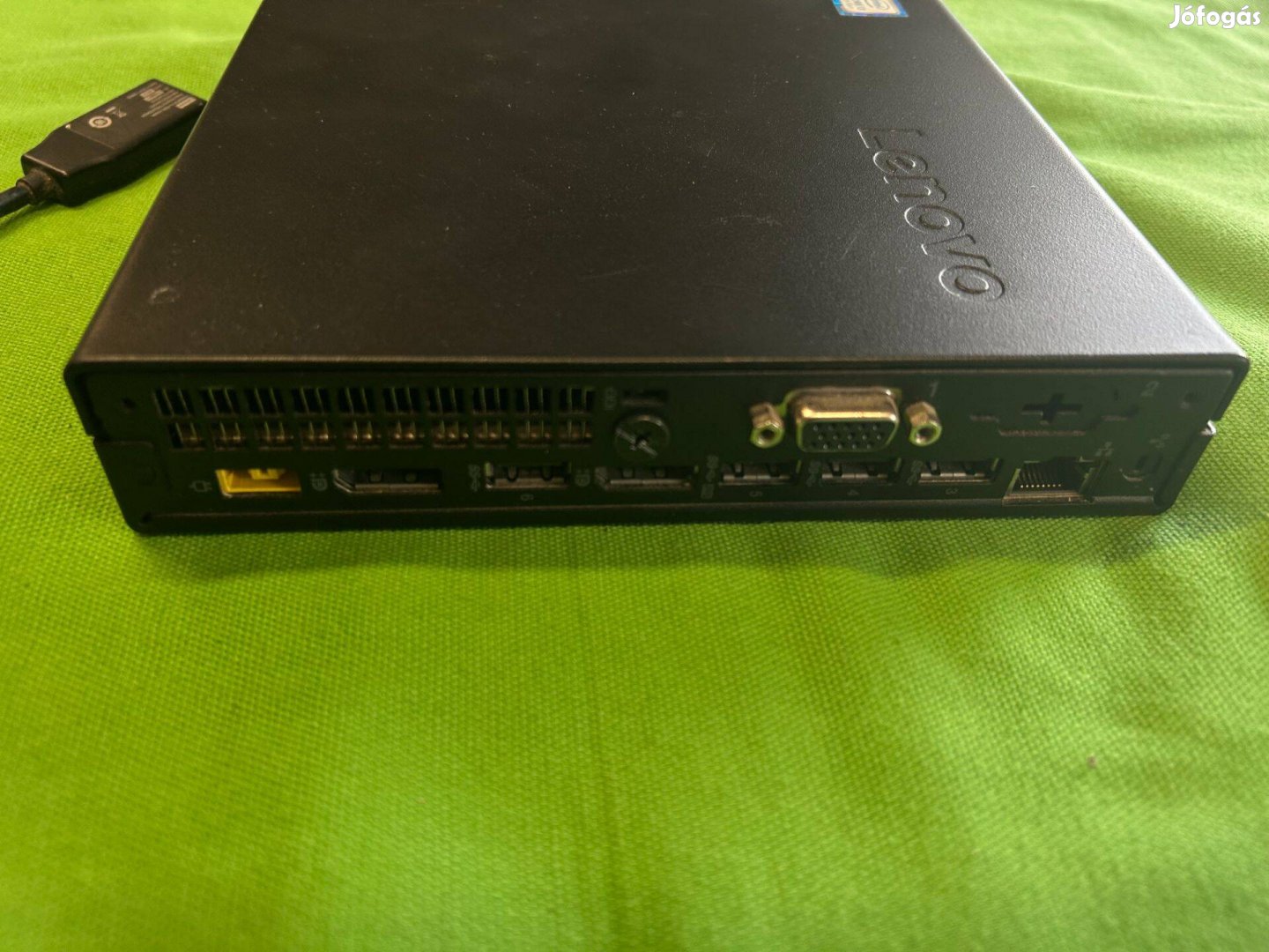 Lenovo Thinkcentre M710q mini PC i3-7, 12/500