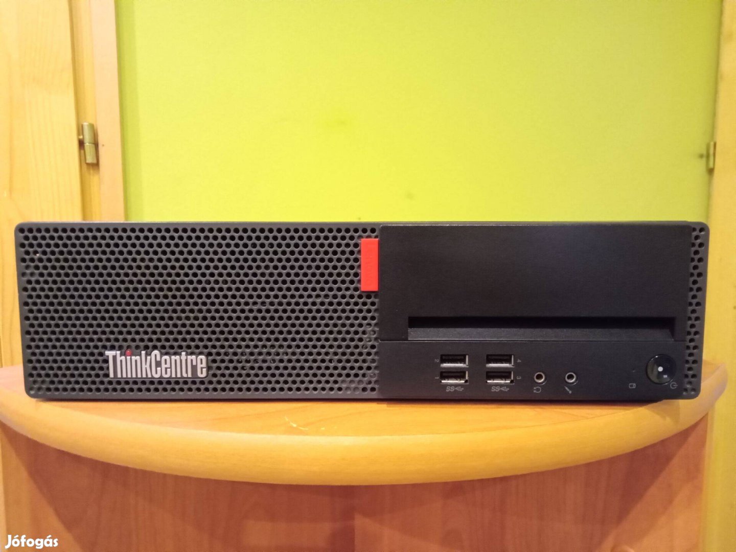 Lenovo Thinkcentre M710s Sff - i5-7500 / 8GB DDR4 / 128GB SSD / WIFI