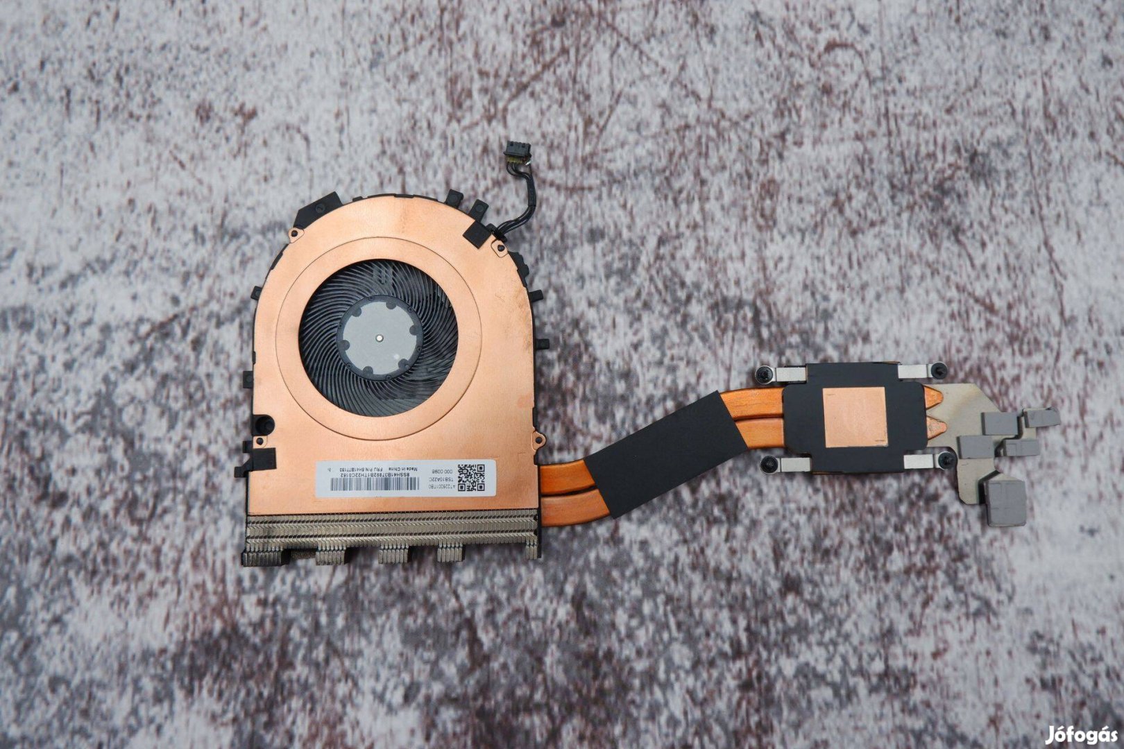 Lenovo Thinkpad E15 laptop hűtés kis hibával AT226001TB0