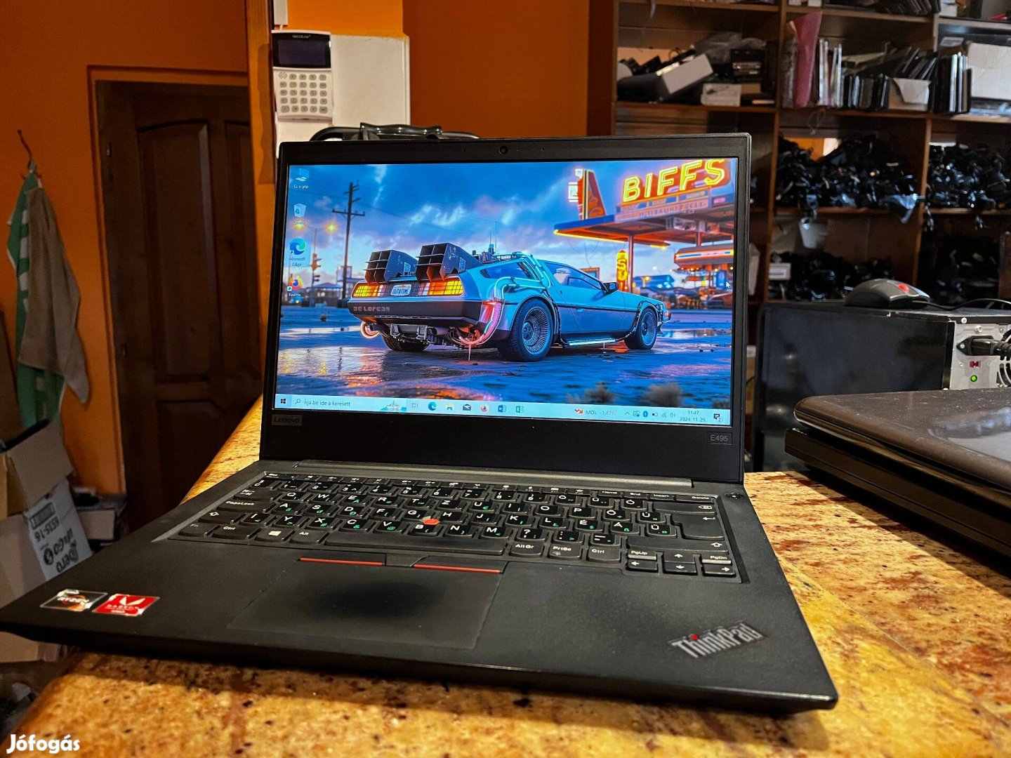 Lenovo Thinkpad E495 - Ryzen3, Full HD, szép állapot!