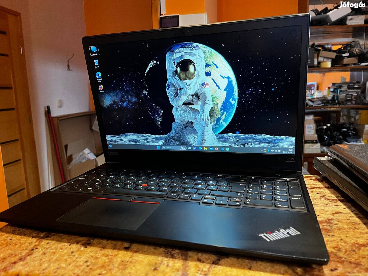 Lenovo Thinkpad E595 - Ryezn 5, 16GB, SSD, AMD Vega8 !