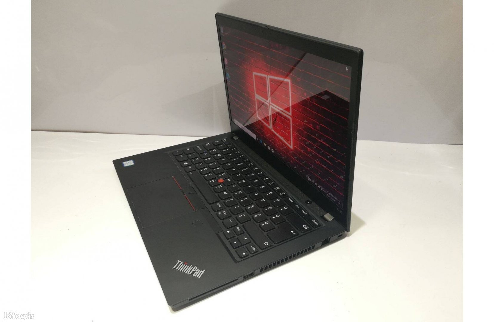 Lenovo Thinkpad T14 G1 - i5-10210U/16GB/256GB SSD/W10 Pro/HUN