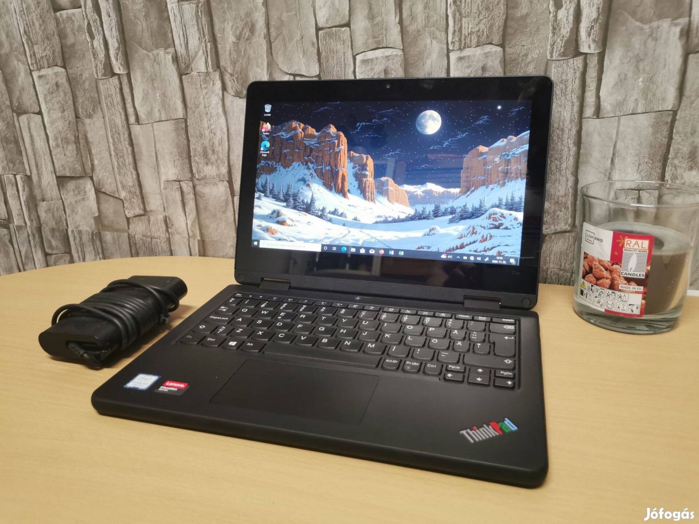 Lenovo Thinkpad Yoga 11e /Érintő kijelző/ 2in1 táblet is/8Gb/SSD/ Tö