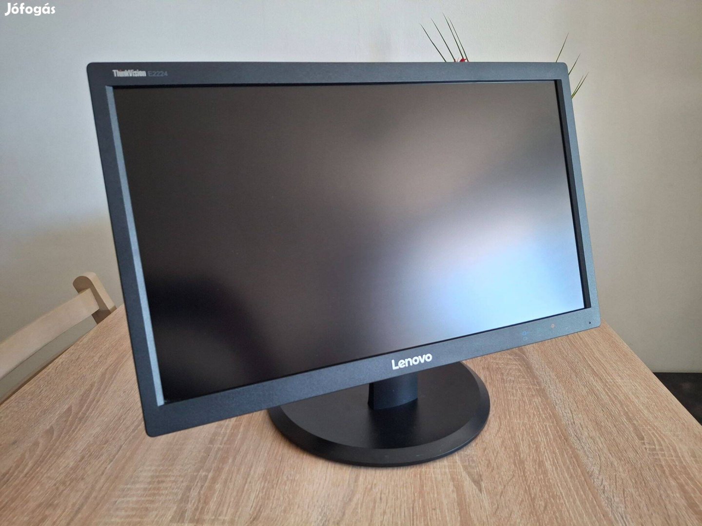 Lenovo Thinkvision E2224a 22" LED monitor (VGA/DVI)