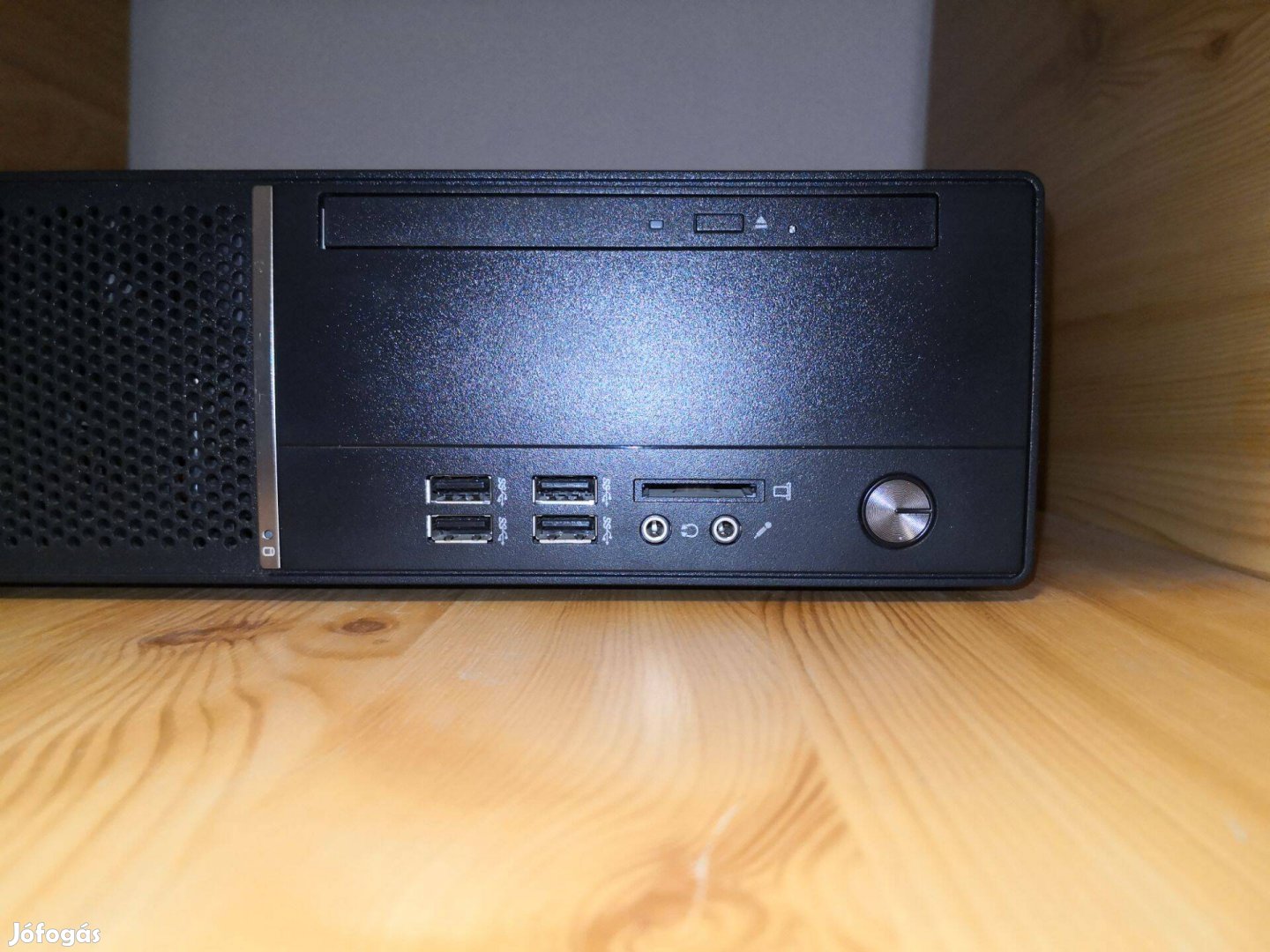 Lenovo V520S Sff (i3 8GB 480GB SSD)