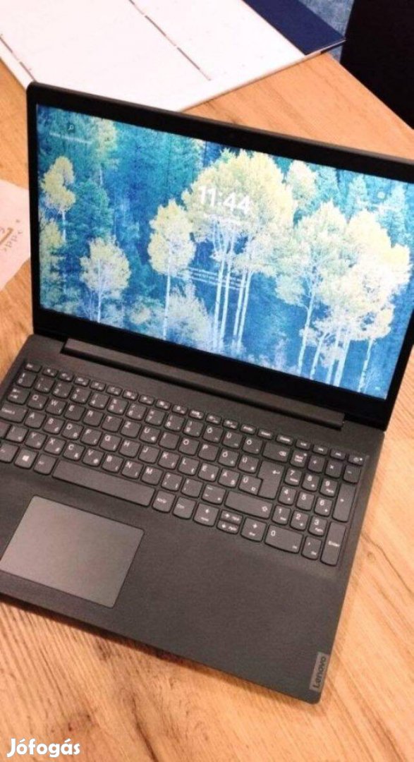 Lenovo V-15 AMD laptop notebook, dobozos hibátlan állapot, számlával