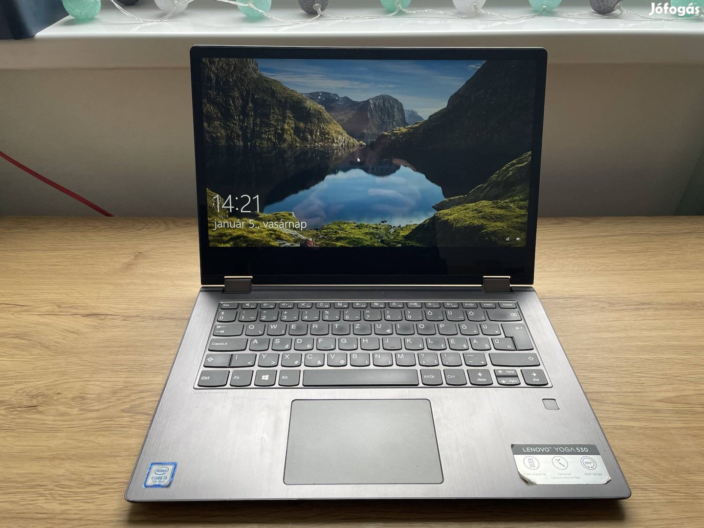 Lenovo Yoga 530 14" érintőképernyős laptop