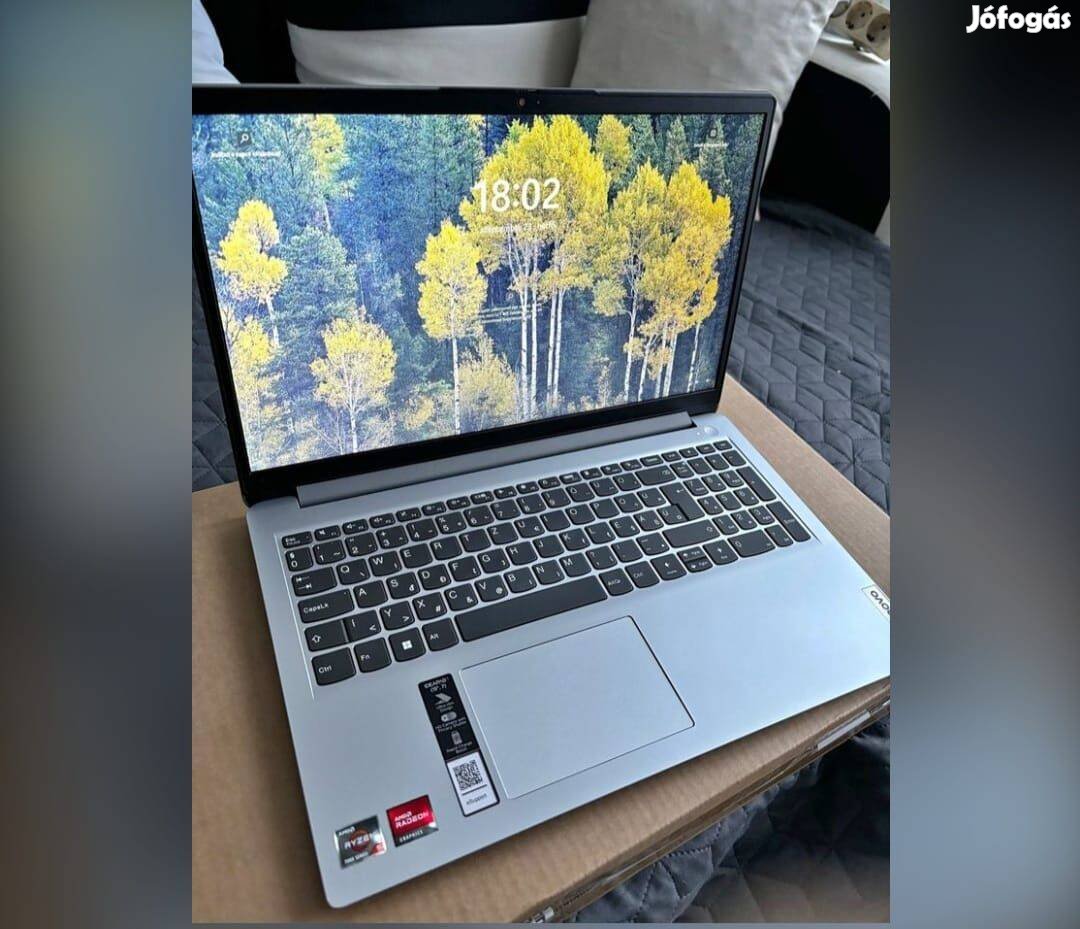 Lenovo ideapad 1