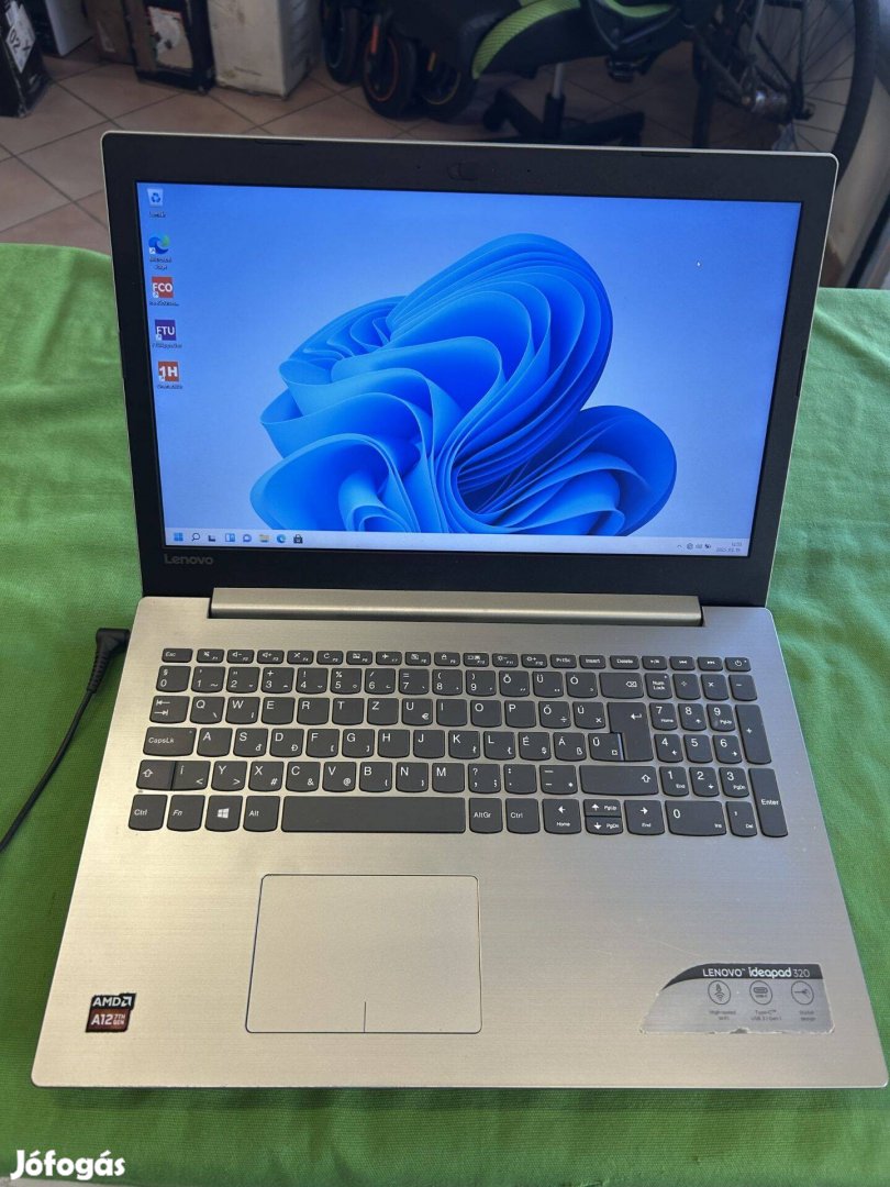 Lenovo ideapad 320 laptop